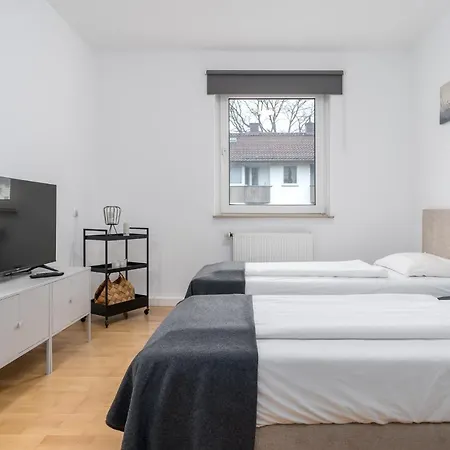 Lofts - Gehobene Monteurwohnung Fuer 4 - Naehe Uni, Klinikum, Industriepark Mittelfeld 公寓 *